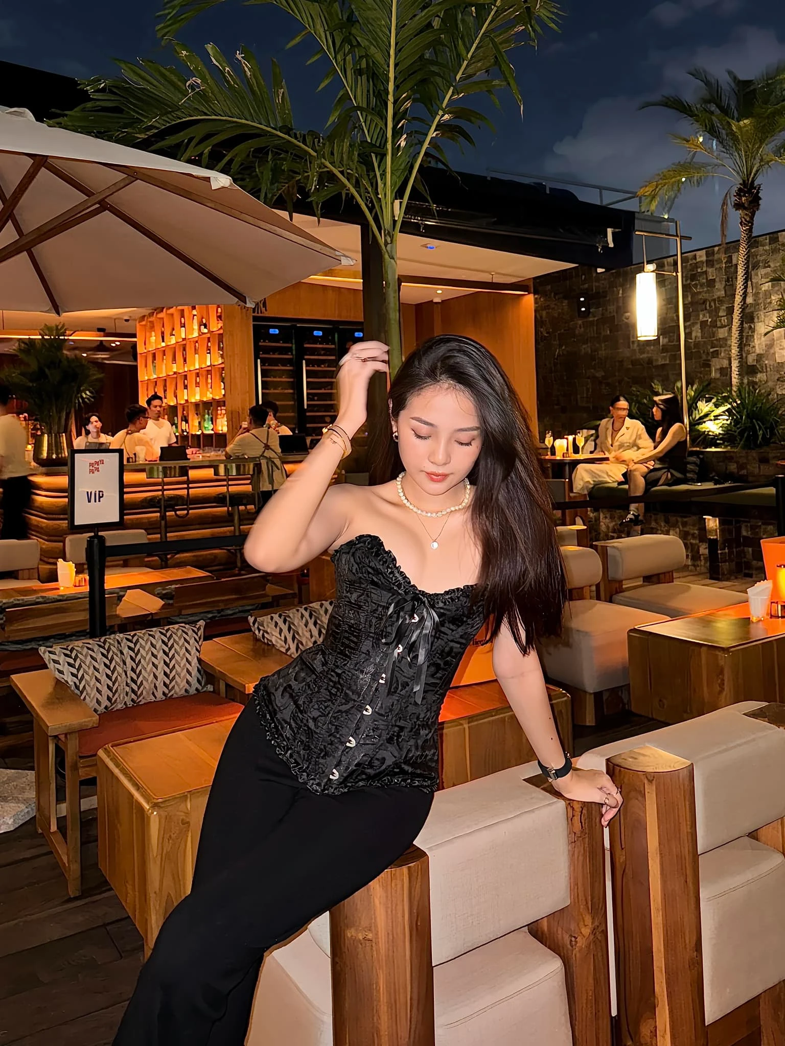 Lê tam triều dâng 4