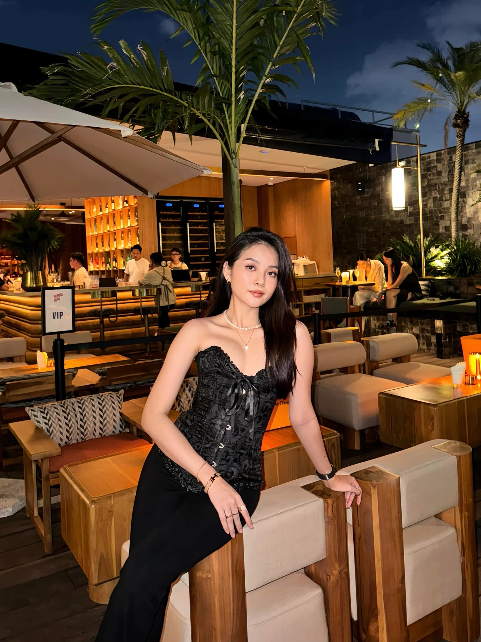 Lê tam triều dâng 7