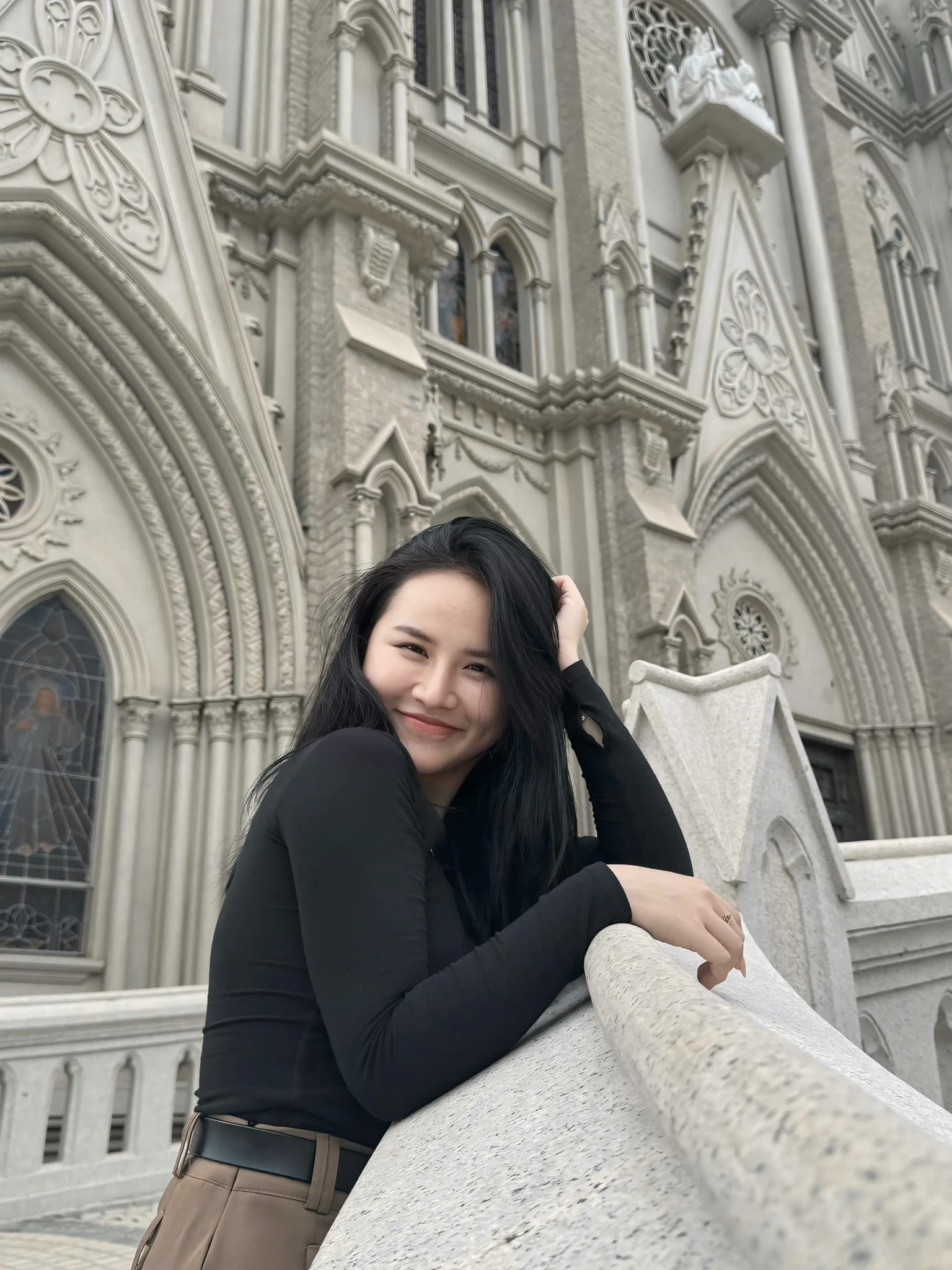 Đoàn Ngọc Hiếu Nhi Cực Dễ Thương Trong Bộ Váy Mới 1